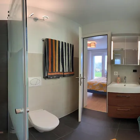 בית אירוח Au1807 Blonay