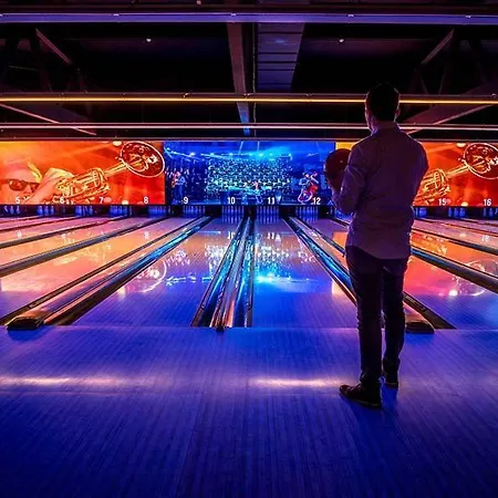 בית אירוח Au1807 *